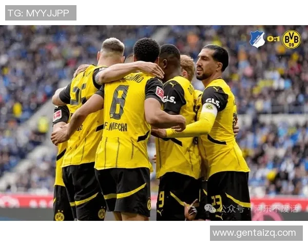 多特蒙德奋力追赶德甲领头羊,积极备战后半程角逐 多特蒙德奋力追赶德甲领头羊,积极备战后半程角逐