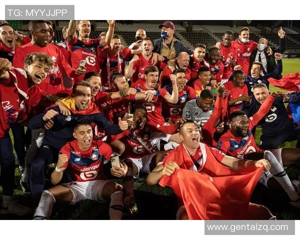 汉堡遭遇两连败，球队表现低迷令球迷揪心