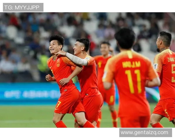 新闻中国男足壮丽回归！国足踢出新风采，重装出击争取更好成绩