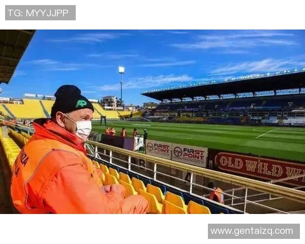 西甲联赛因疫情影响暂停，各队备战再度受挫