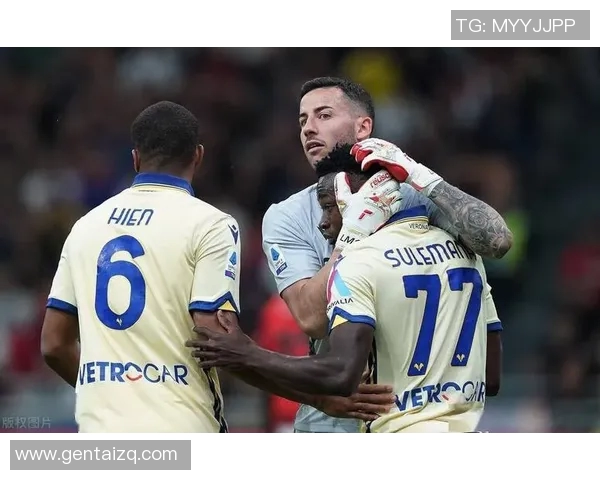 尤文图斯狂胜AC米兰，CR7梅开二度领衔！助球队登顶积分榜霸气全胜