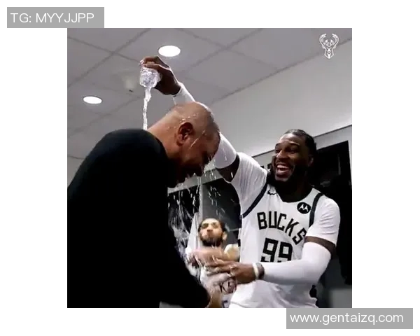 雄鹿主帅麦克林去职，队史第一名主教练