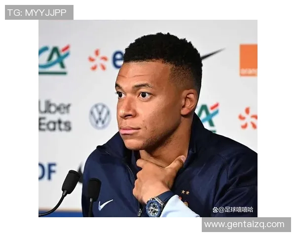 曼联官方宣布姆巴佩加盟，皇马努力挽留但终未能如愿