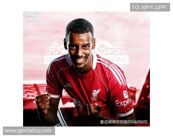 英超直播：曼联迎战利物浦，两支豪门对决引燃激情球迷火焰